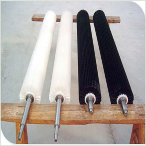 Roller brush